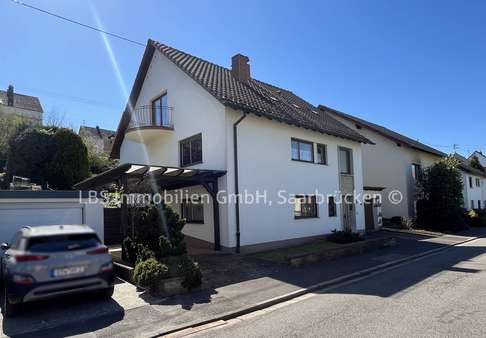 Außenansicht Vorderseite - Einfamilienhaus in 66564 Ottweiler mit 171m² kaufen