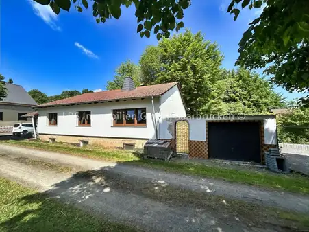 Attraktive Kapitalanlage: Immobilie zur Studentenvermietung oder Ferienwohnung inkl. Bauplatz