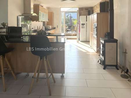 Wohn- , Küchenbereich - rechts Wohn- , Küchenbereich - rechts - Zweifamilienhaus in 66787 Wadgassen mit 222m² kaufen
