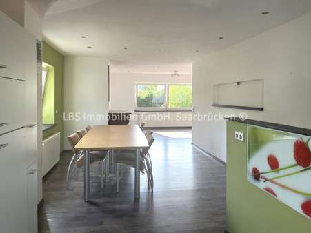Wohnbereich - links Wohnbereich - links - Zweifamilienhaus in 66787 Wadgassen mit 222m² kaufen