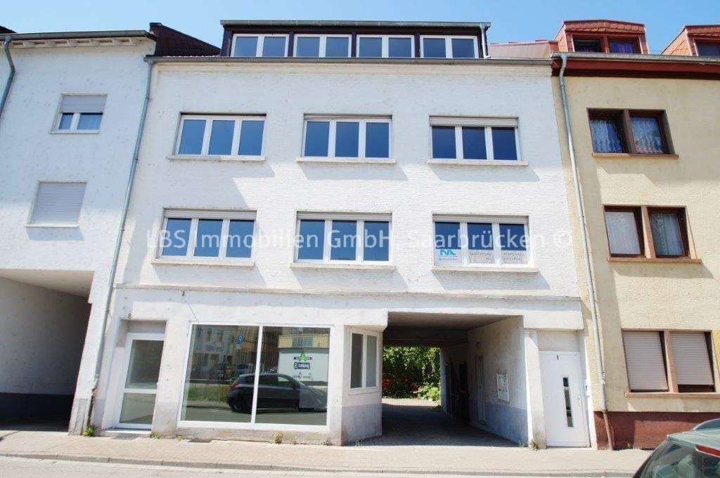 Ansicht vorne - Mehrfamilienhaus in 66538 Neunkirchen mit 325m² kaufen