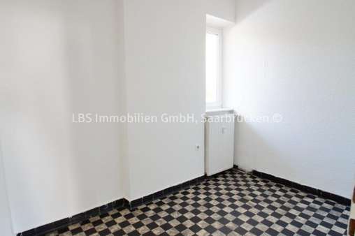 Ladenraum Gewerbe - Mehrfamilienhaus in 66538 Neunkirchen mit 325m² kaufen