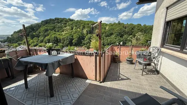 Traumhafte Aussicht am Stadtrand von Merzig - Bungalow - 6 Zi. - 189 m² Wfl. - 8Ar - Garten - Garage