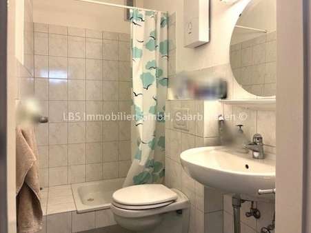 Badezimmer - Etagenwohnung in 66117 Saarbrücken mit 51m² kaufen
