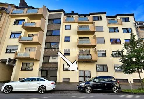 Vorderseite - Erdgeschosswohnung in 66115 Saarbrücken mit 100m² kaufen