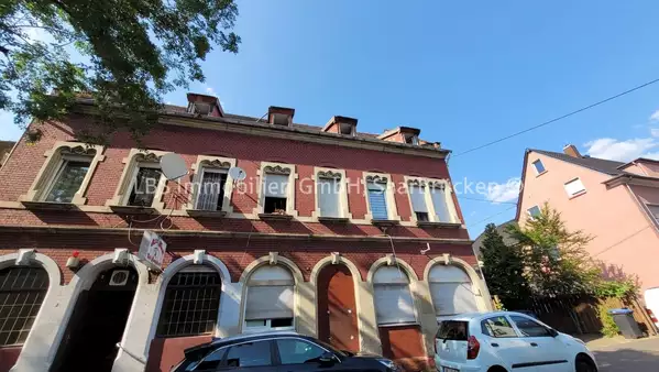 Mehrfamilienhaus in Völklingen-Fenne - bis zu 6 Wohneinheiten - ca. 470 m² Wohnfläche