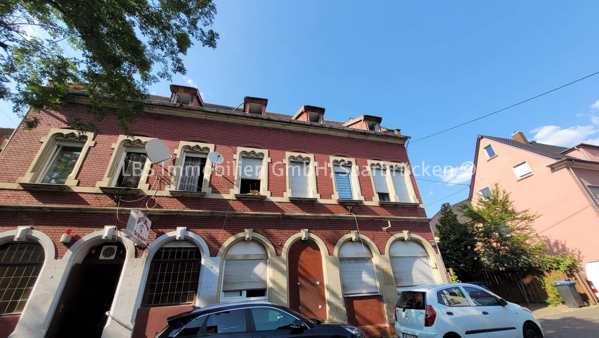 Ansicht Vorderseite - Mehrfamilienhaus in 66333 Völklingen mit 470m² kaufen