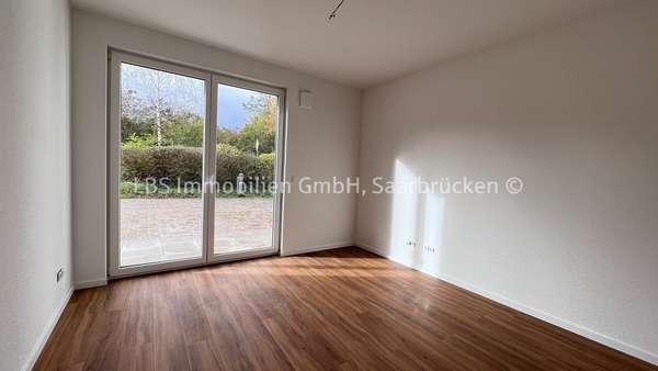 Schlafzimmer - Erdgeschosswohnung in 66693 Mettlach mit 61m² kaufen