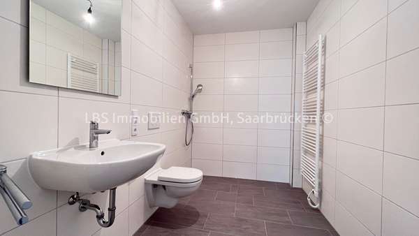 Bad - Erdgeschosswohnung in 66693 Mettlach mit 54m² kaufen