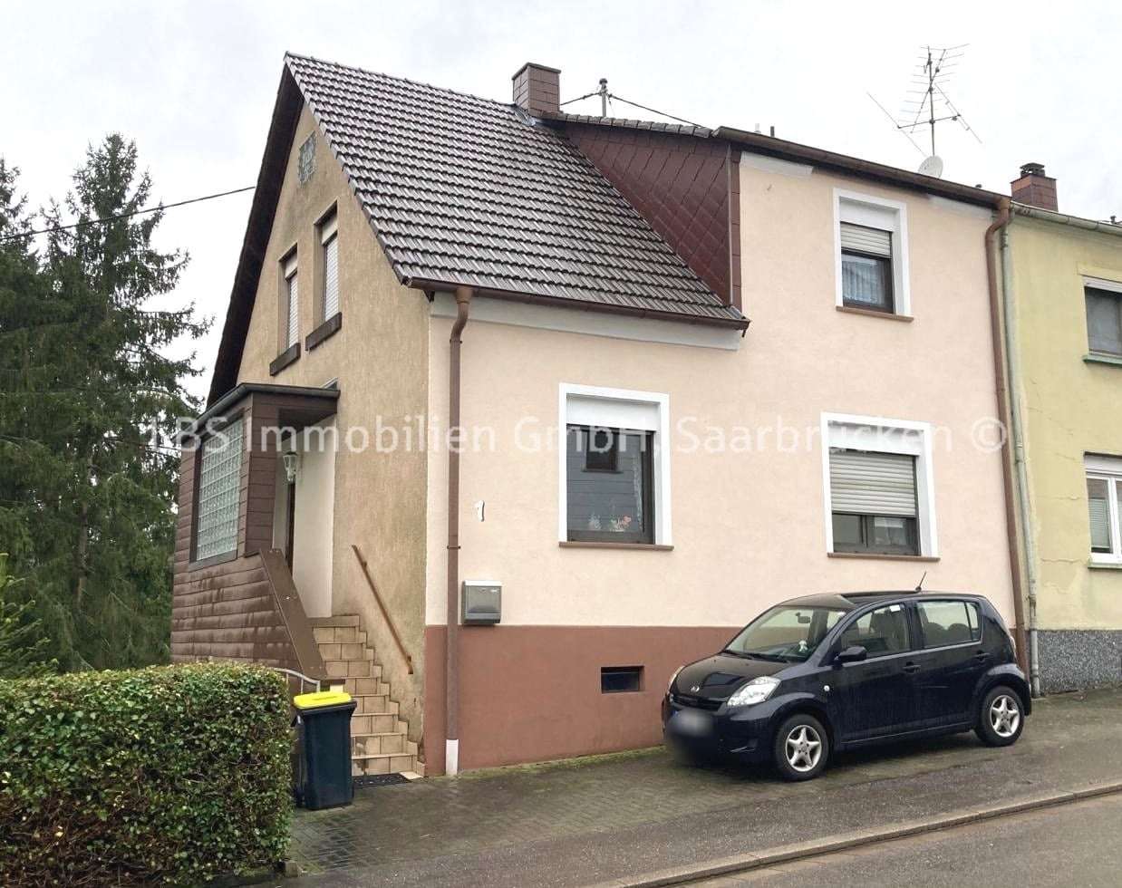 Vorderseite - Einfamilienhaus in 66333 Völklingen mit 110m² kaufen