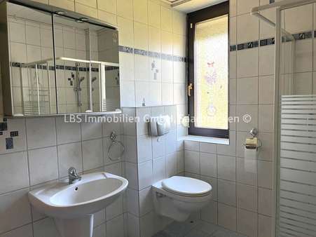 Badezimmer - Einfamilienhaus in 66333 Völklingen mit 110m² kaufen