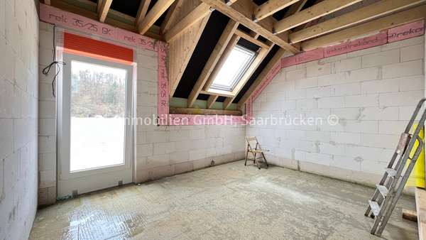 DG - Zimmer 1 - Einfamilienhaus in 66701 Beckingen mit 280m² kaufen