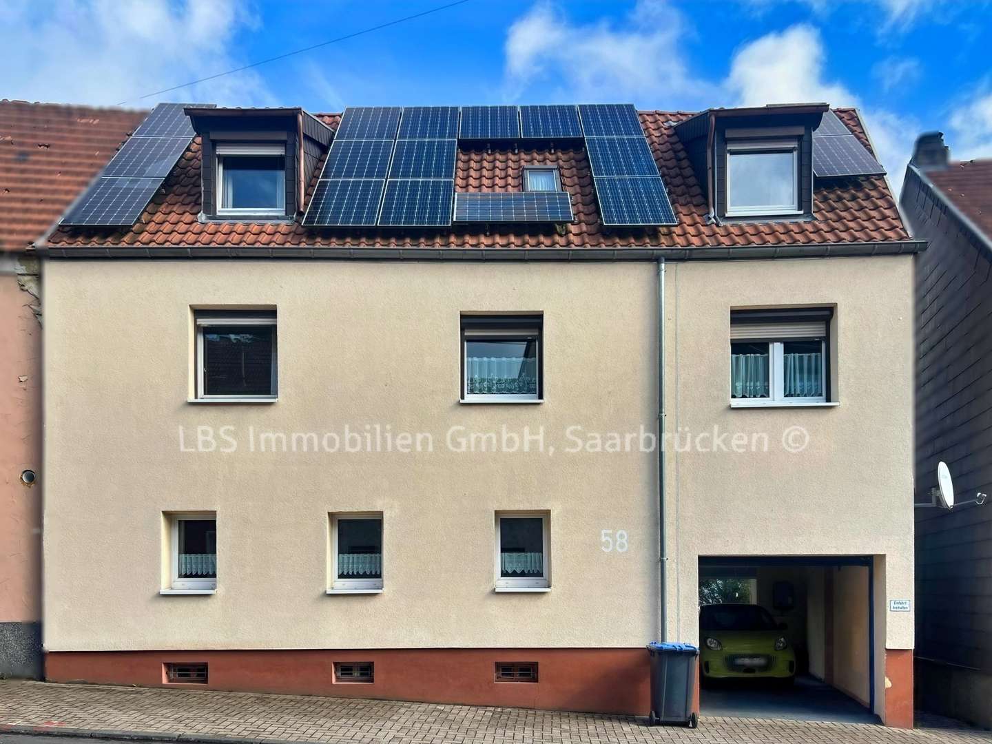 Vorderseite - Einfamilienhaus in 66386 St. Ingbert mit 140m² kaufen