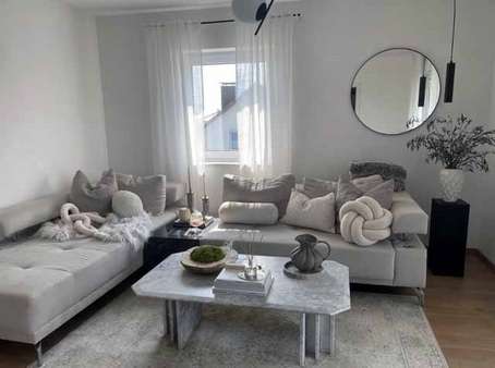 OG Wohnen  - Etagenwohnung in 92421 Schwandorf mit 87m² als Kapitalanlage kaufen