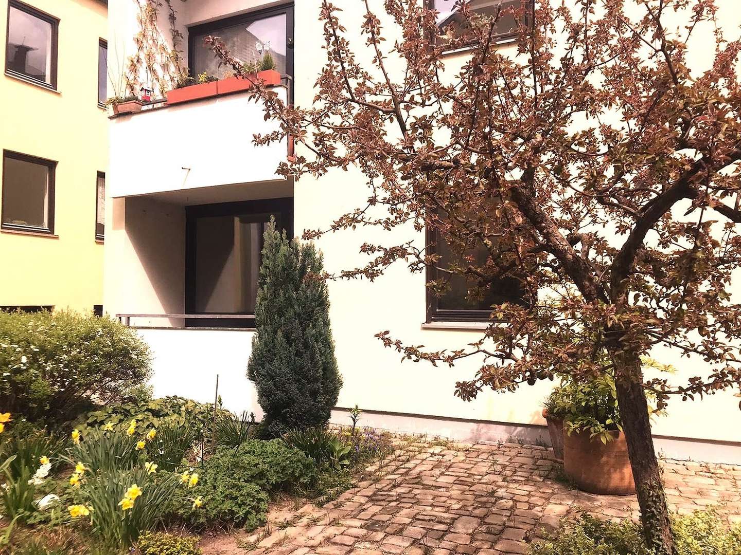Ihre neue Wohnung mit Loggia Ihre neue Wohnung mit Loggia - Etagenwohnung in 93047 Regensburg mit 63m² kaufen