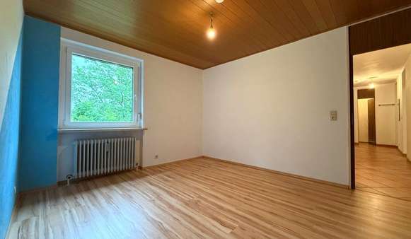Zimmer 3. - Erdgeschosswohnung in 96450 Coburg mit 101m² kaufen