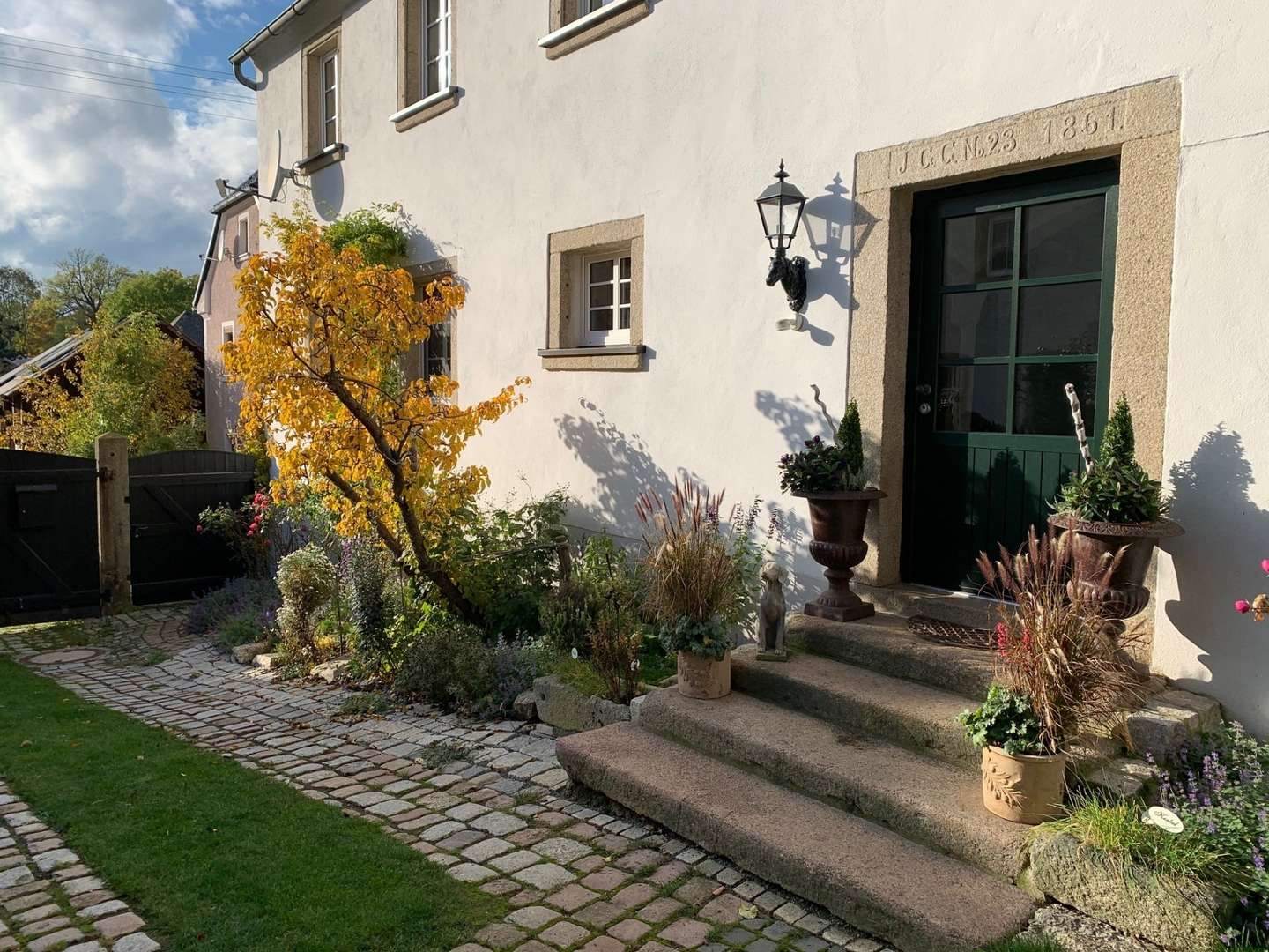 Hauseingang Hauseingang - Bauernhaus in 95194 Regnitzlosau mit 317m² kaufen
