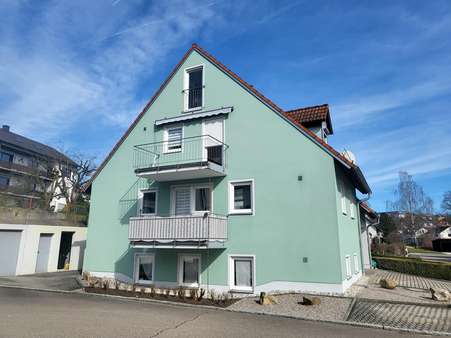 Ansicht Süd-West - Mehrfamilienhaus in 92507 Nabburg mit 175m² als Kapitalanlage kaufen