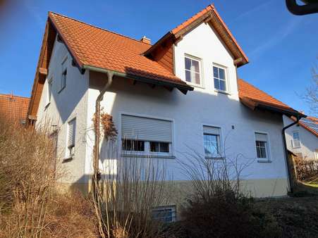 Fassade - Einfamilienhaus in 95028 Hof mit 110m² kaufen