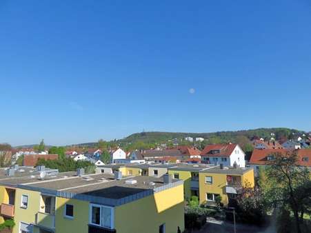 Aussicht Schlafzimmer - Etagenwohnung in 92224 Amberg mit 97m² kaufen