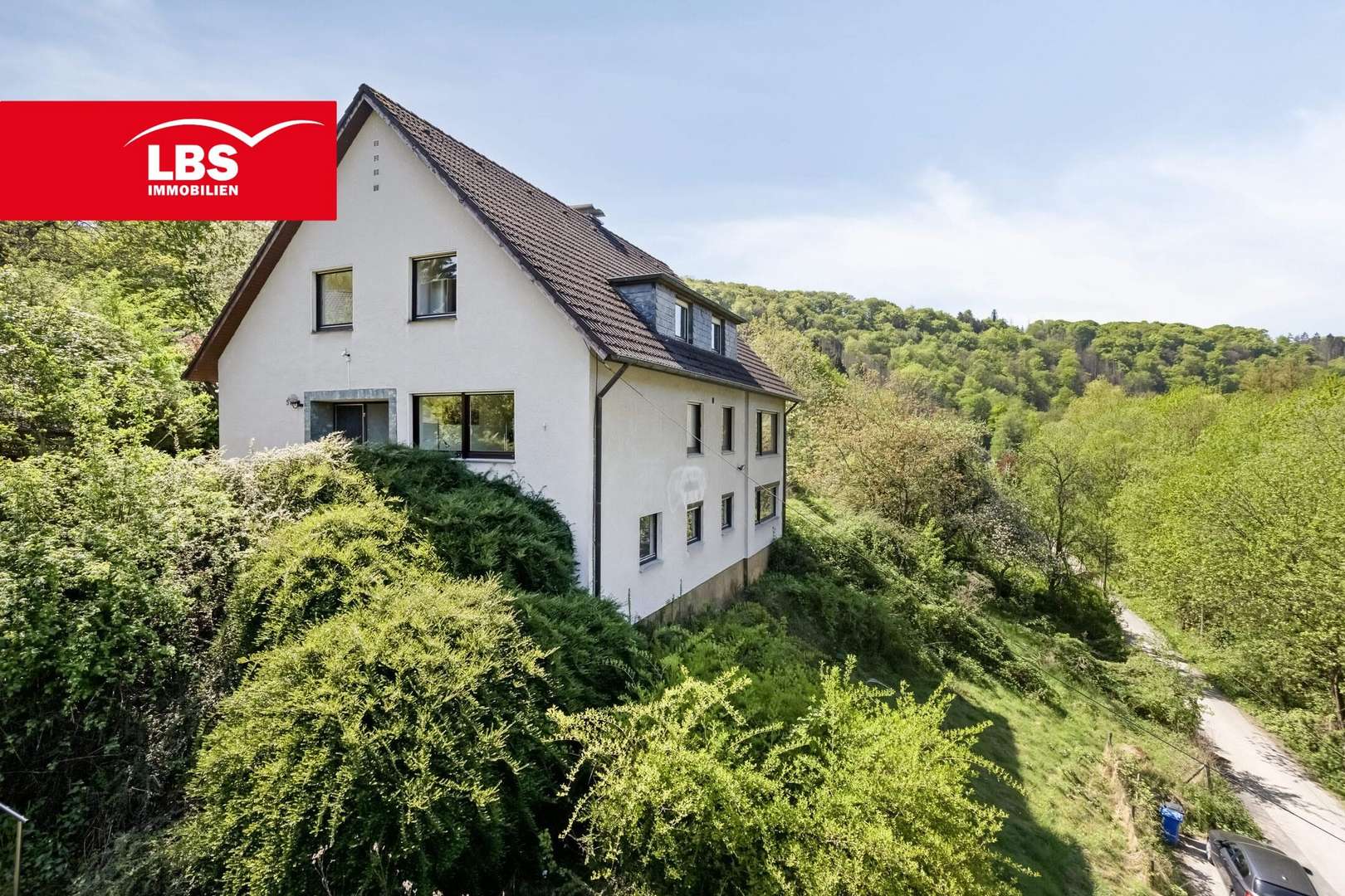 Außenansicht - Zweifamilienhaus in 42799 Leichlingen mit 295m² kaufen