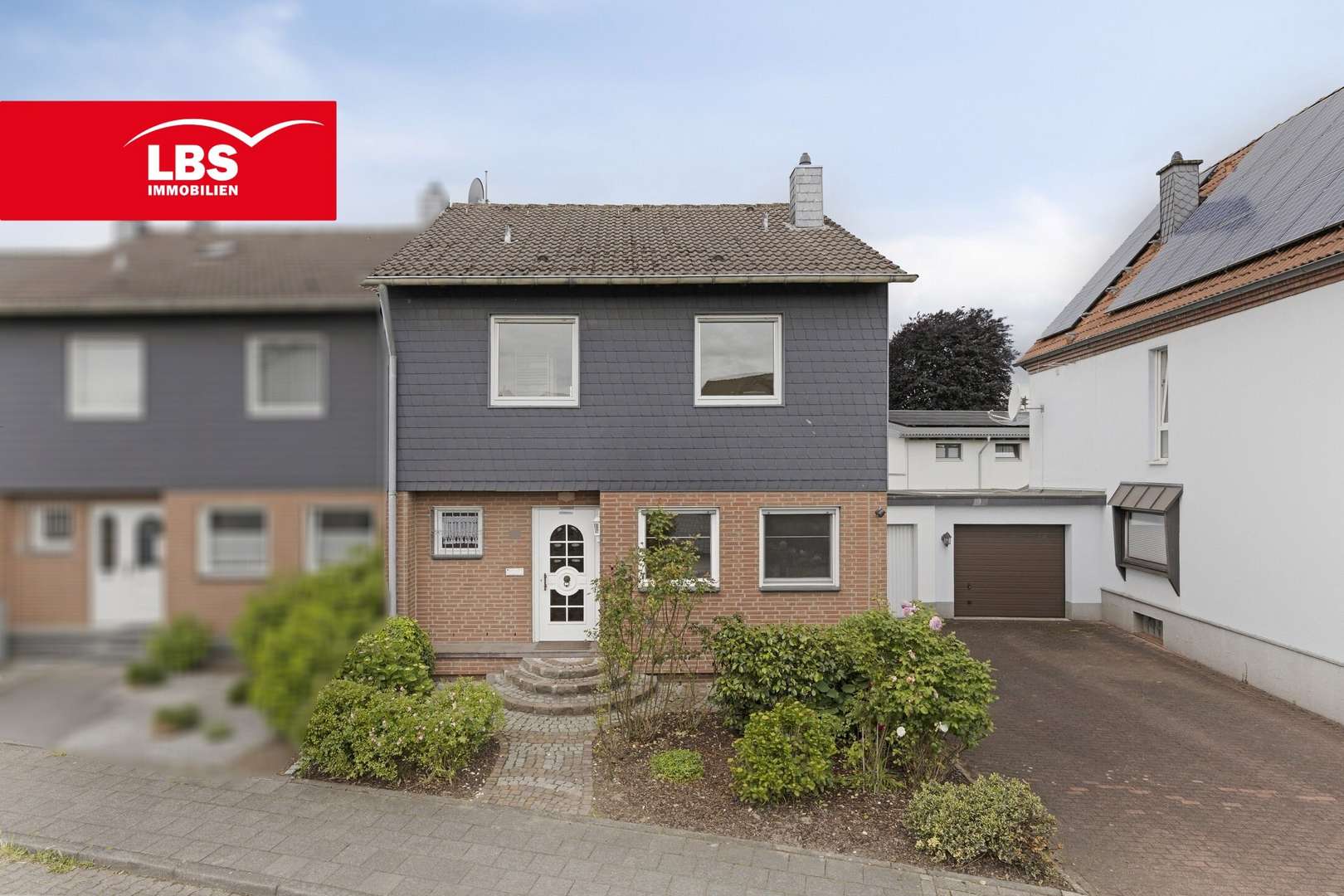 Hausansicht - Reihenendhaus in 40764 Langenfeld mit 107m² kaufen