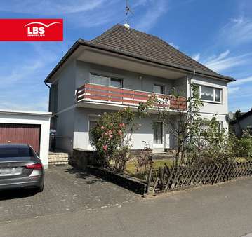 Haus mit Garten - Zweifamilienhaus in 51381 Leverkusen mit 154m² kaufen