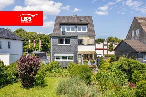 Hinteransicht - Mehrfamilienhaus in 51379 Leverkusen mit 180m² kaufen