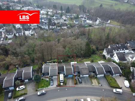 Drohne 1 - Reihenmittelhaus in 51381 Leverkusen mit 140m² kaufen