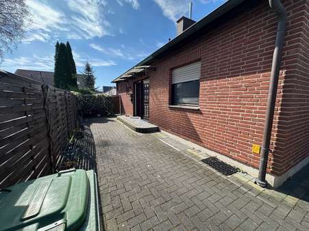 Aussenansicht - Einfamilienhaus in 32257 Bünde mit 127m² kaufen