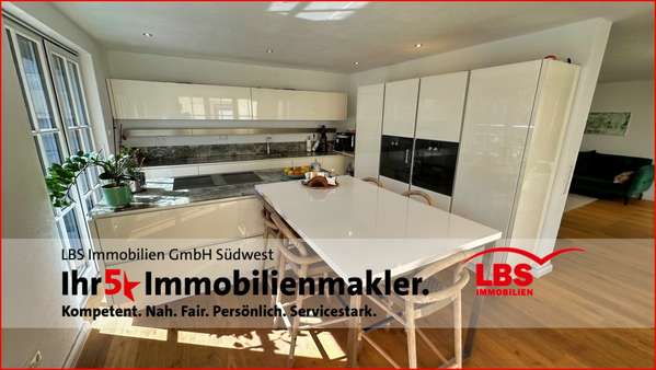 Küche_OG - Etagenwohnung in 77723 Gengenbach mit 200m² kaufen