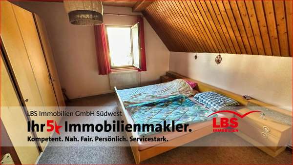 Schlafzimmer DG Schlafzimmer DG - Einfamilienhaus in 77731 Willstätt mit 95m² kaufen