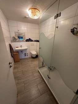 Badezimmer - Erdgeschosswohnung in 77756 Hausach mit 114m² kaufen