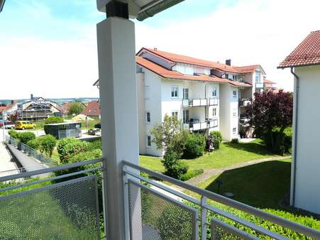 Blick vom Balkon/ Loggia - Maisonette-Wohnung in 88348 Bad Saulgau mit 102m² kaufen