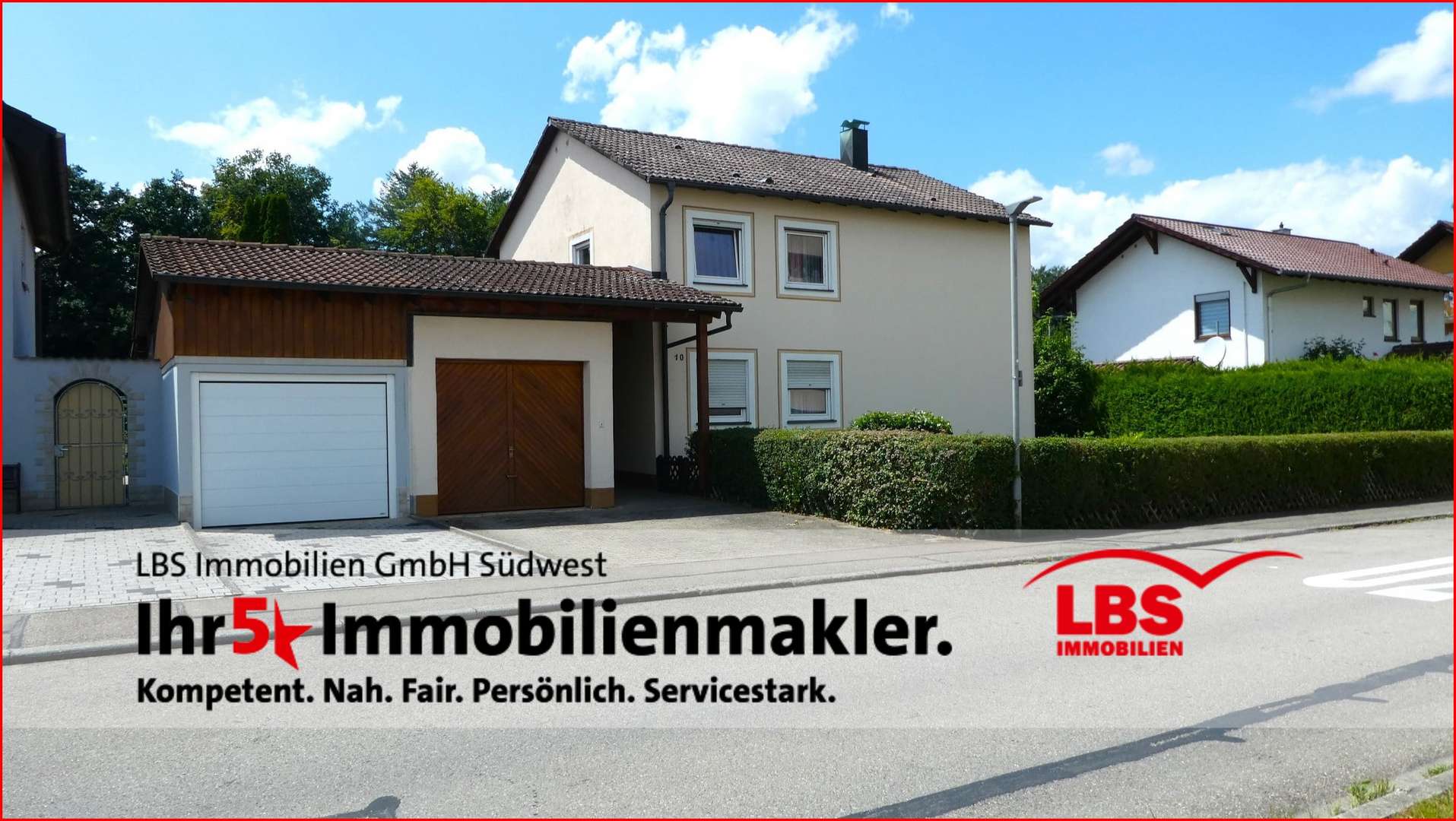 Gesamtansicht mit Garage Gesamtansicht mit Garage - Einfamilienhaus in 88630 Pfullendorf mit 125m² kaufen