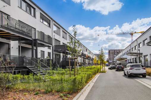 Straßenansicht Rückseite Straßenansicht Rückseite - Loft / Studio / Atelier in 28197 Bremen mit 86m² kaufen
