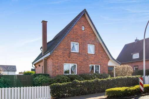 Frontansicht - Einfamilienhaus in 27721 Ritterhude mit 135m² kaufen