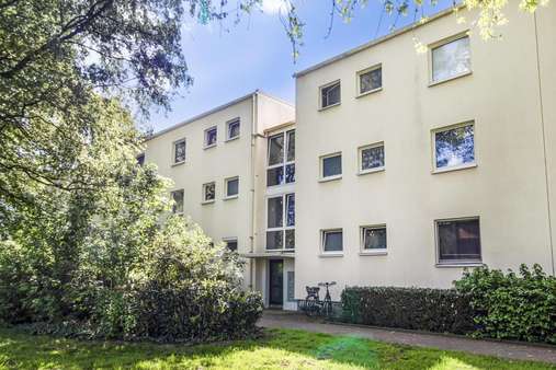 Außenansicht - Etagenwohnung in 28327 Bremen mit 68m² kaufen