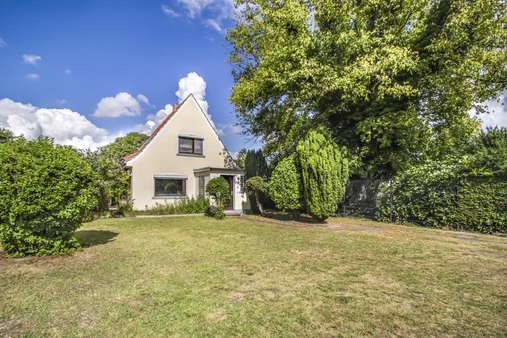 Frontansicht Frontansicht - Einfamilienhaus in 28259 Bremen mit 108m² kaufen