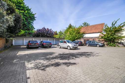 Parkplatz - Mehrfamilienhaus in 28755 Bremen mit 545m² kaufen