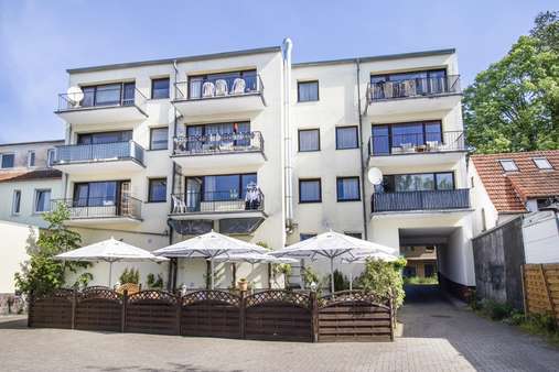Rückansicht - Mehrfamilienhaus in 28755 Bremen mit 545m² kaufen