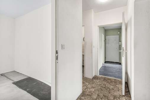 Flur Flur - Erdgeschosswohnung in 28259 Bremen mit 82m² kaufen