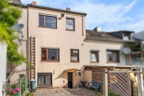 Rückansicht - Reihenmittelhaus in 28217 Bremen mit 93m² kaufen