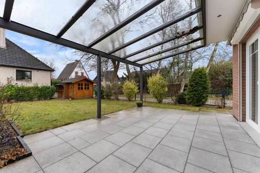 überdachte Terrasse - Einfamilienhaus in 28259 Bremen mit 126m² kaufen