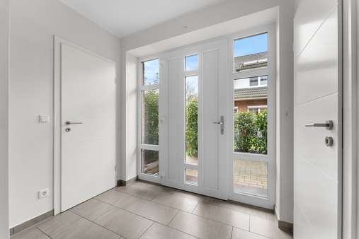 Eingangsbereich im Erdgeschoss - Einfamilienhaus in 28259 Bremen mit 126m² kaufen