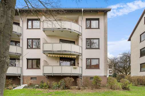 Außenansicht - Erdgeschosswohnung in 28211 Bremen mit 63m² kaufen