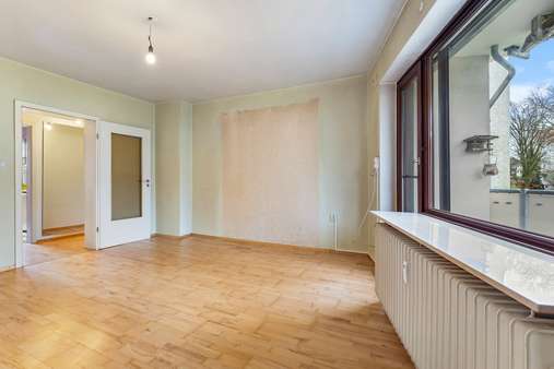 Wohnzimmer - Erdgeschosswohnung in 28211 Bremen mit 63m² kaufen