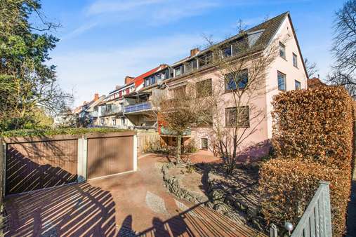 Außenansicht - Mehrfamilienhaus in 28197 Bremen mit 266m² kaufen