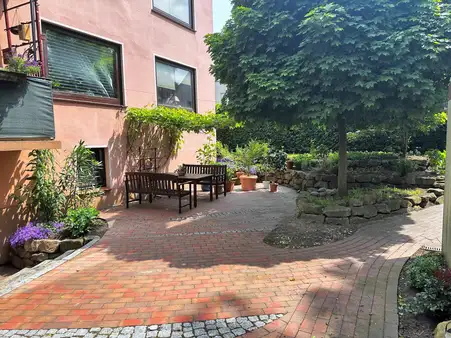 Attraktive Kapitalanlage: Voll vermietetes 4-Parteienhaus in Bremen-Woltmershausen