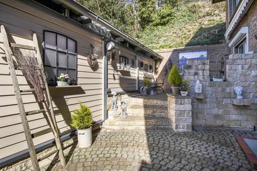 Terrasse - Einfamilienhaus in 28759 Bremen mit 180m² kaufen